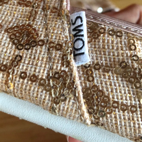 toms canvas loafers; size 8.5 - Picture 7 of 7